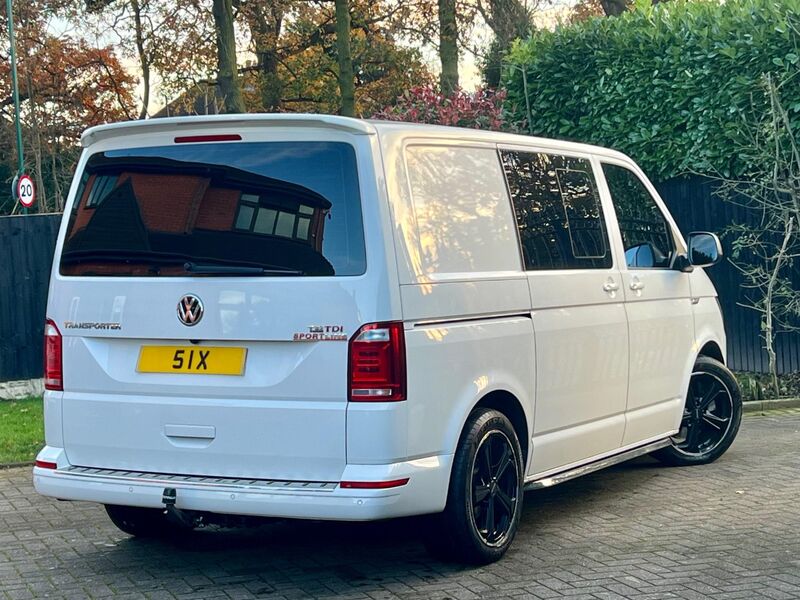 VOLKSWAGEN TRANSPORTER SPORTLINE