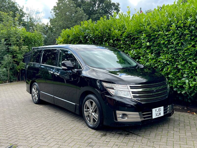 NISSAN ELGRAND